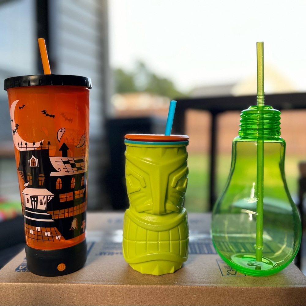 Plastic Drinkware Lot